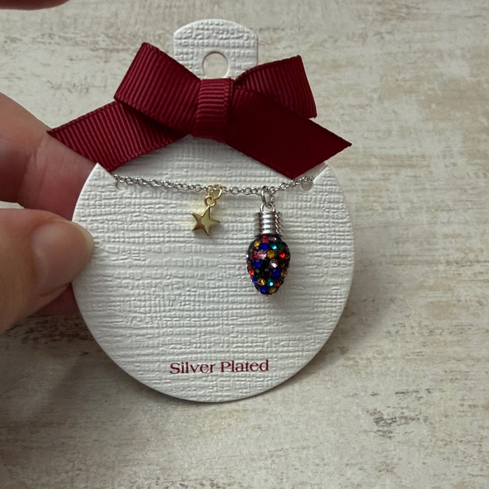 Silver Plated Multicolor Pendant Necklace